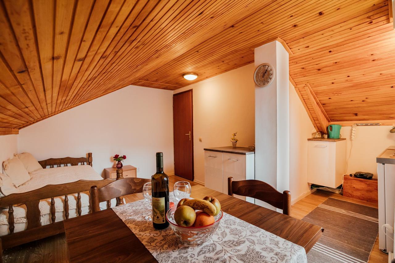 Apartments Sopot Рісан Екстер'єр фото