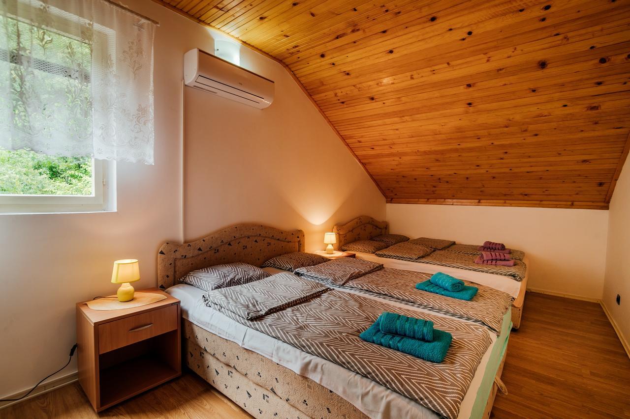 Apartments Sopot Рісан Екстер'єр фото